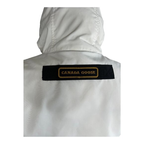 Canada Goose Hooded Winter Parka Down Coat - Picture 4 of 15